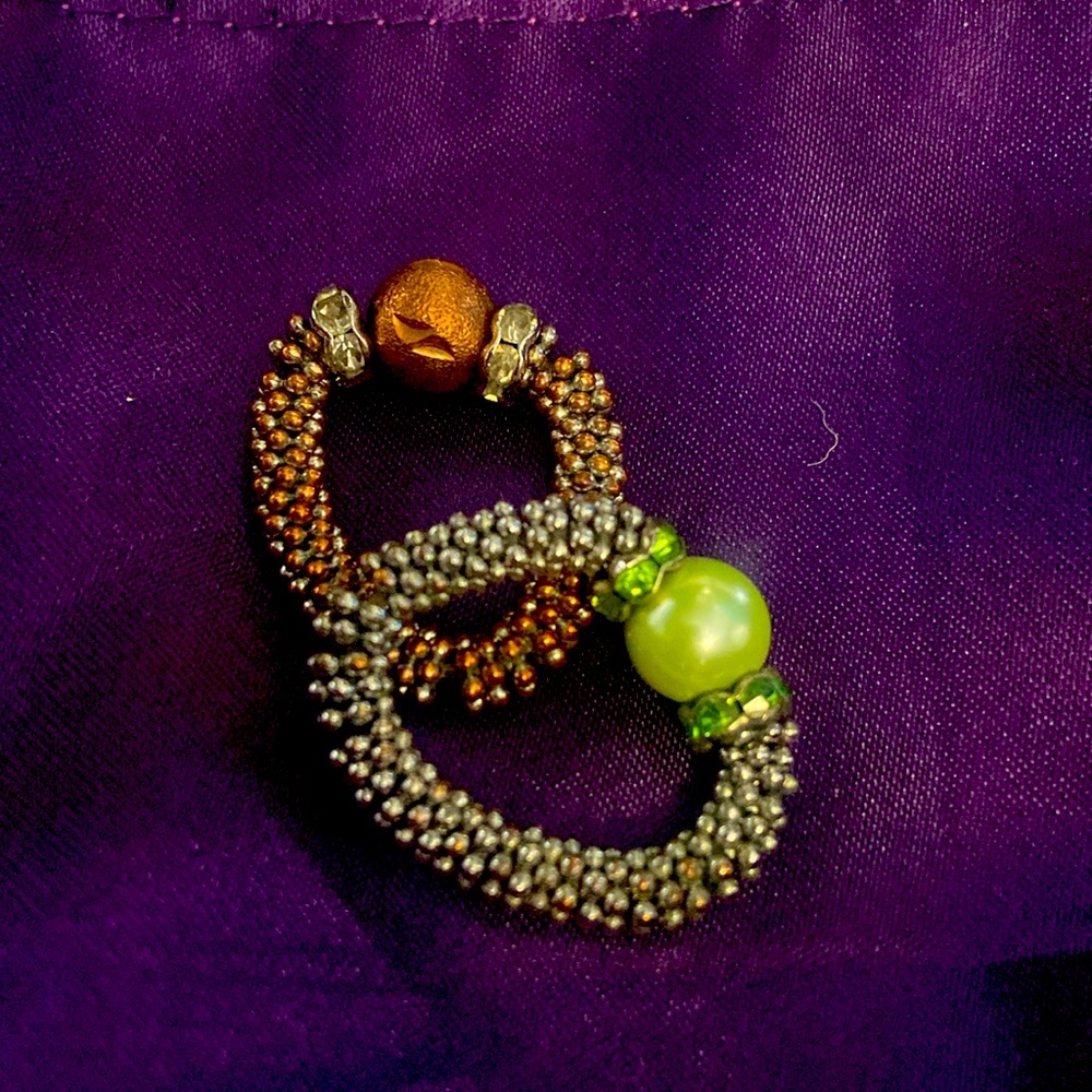 2 stretch rings